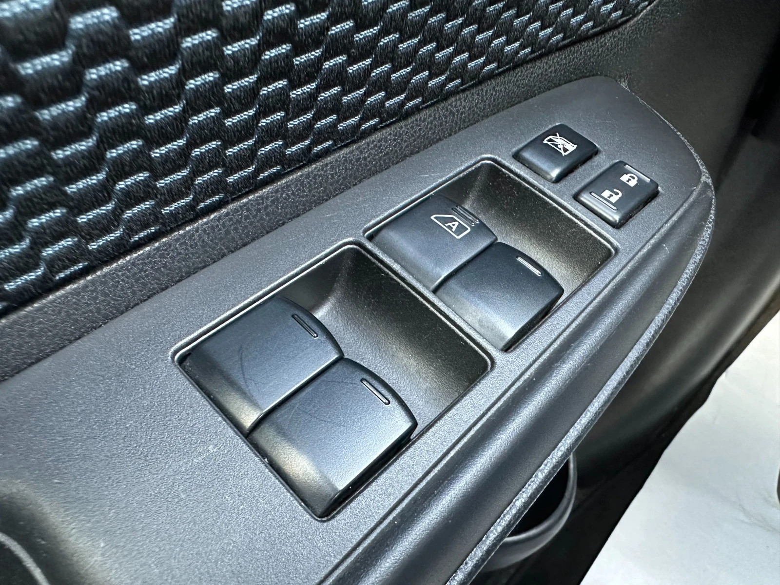 Nissan Note 1.2i 98 .. | Mobile.bg   15