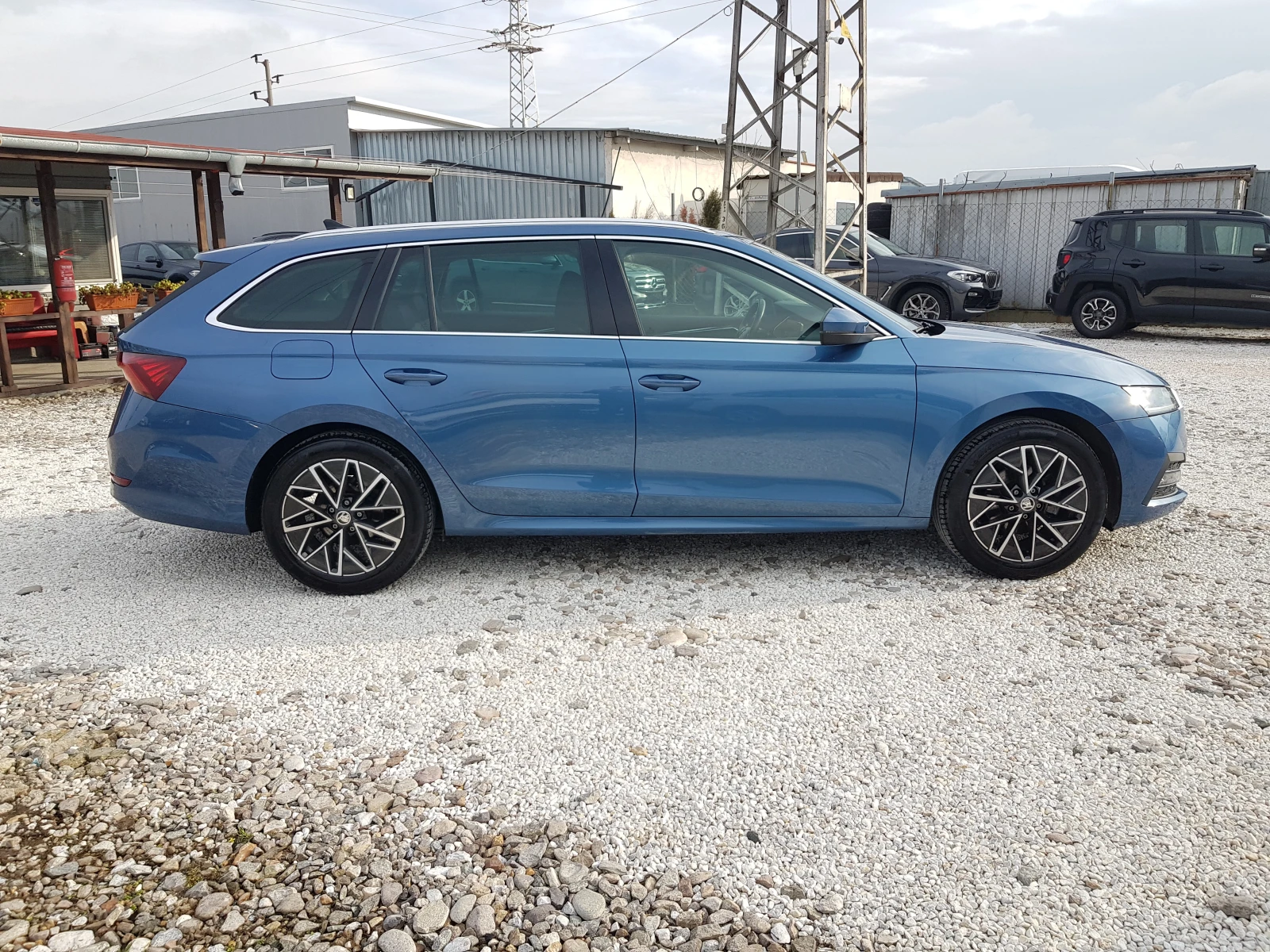 Skoda Octavia 2.0 TDI / FULL LED / DISTRONIC / EURO 6D ЛИЗИНГ - изображение 8