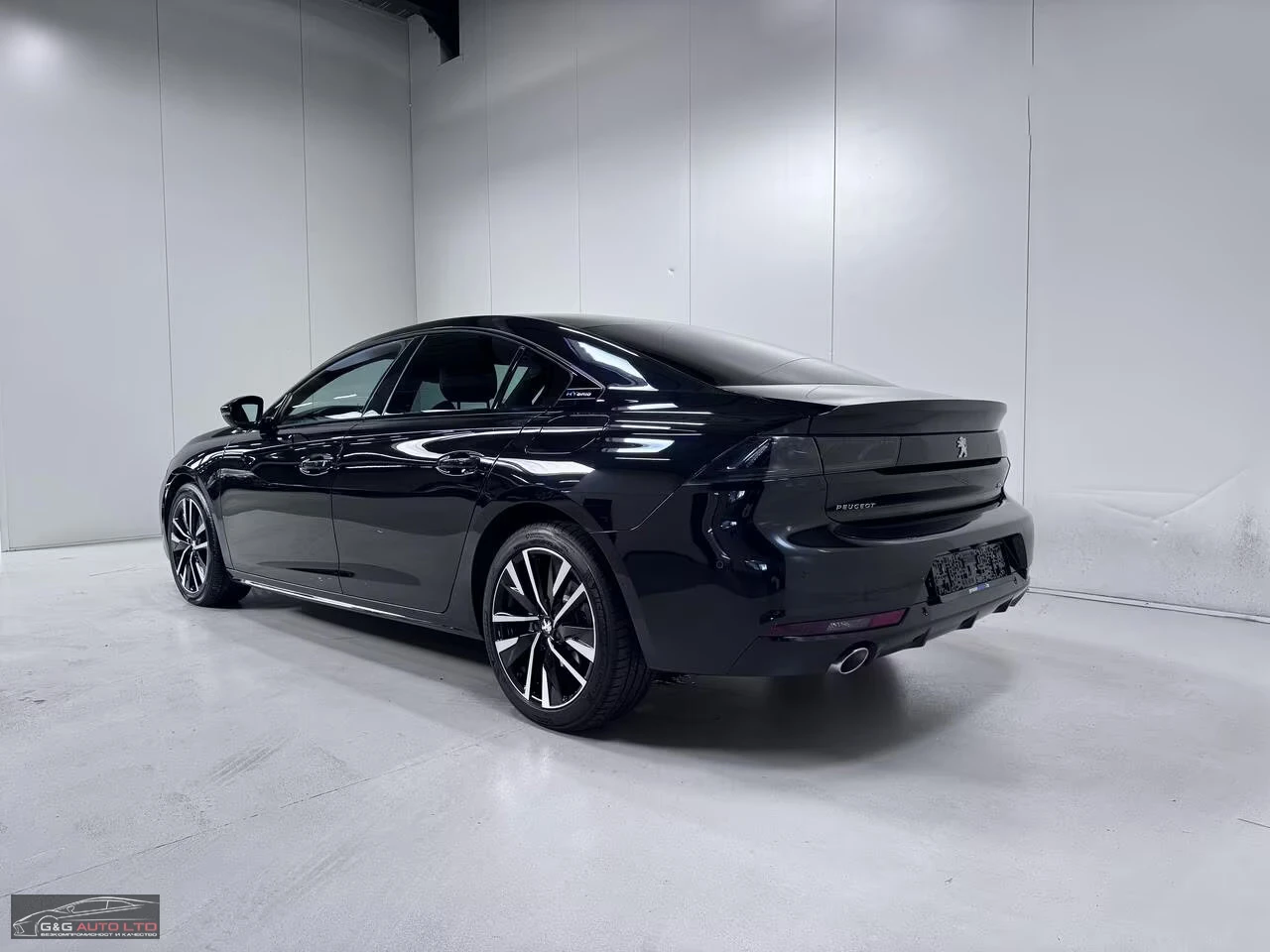 Peugeot 508 1.6PHEV/225HP/GTLINE/360/NAVI/AMBI/ACC/LED/104z, снимка 4 - Автомобили и джипове - 53709808