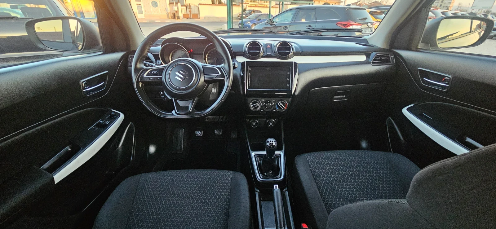 Suzuki Swift 4х4, снимка 13 - Автомобили и джипове - 53749212