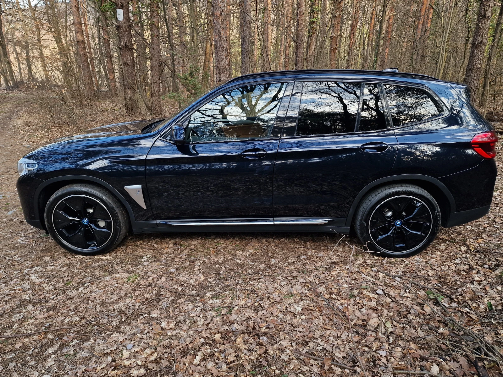 BMW iX3 EXECUTIVE, снимка 7 - Автомобили и джипове - 53884073