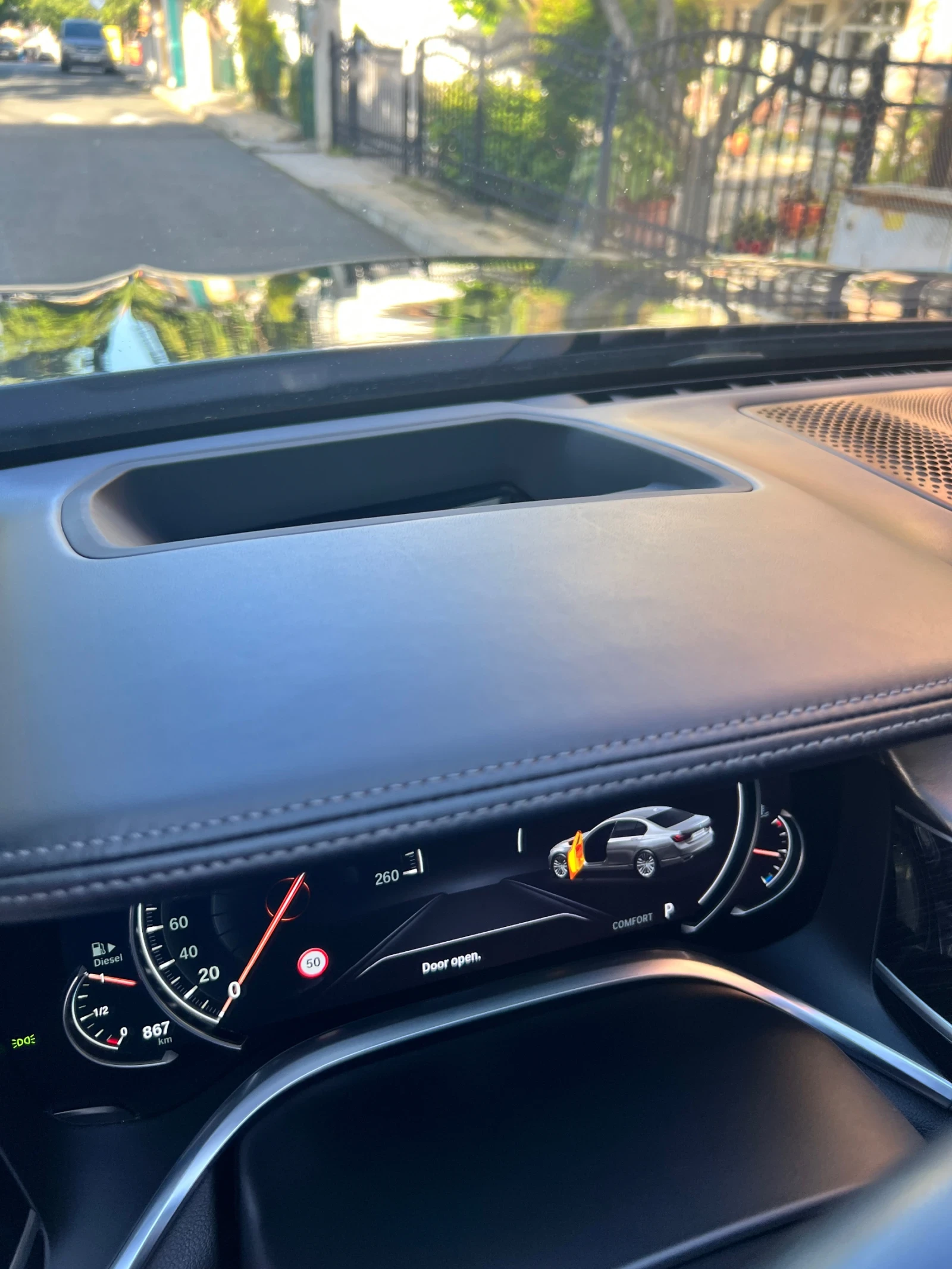 BMW 730 Xdrive, снимка 8 - Автомобили и джипове - 53950571