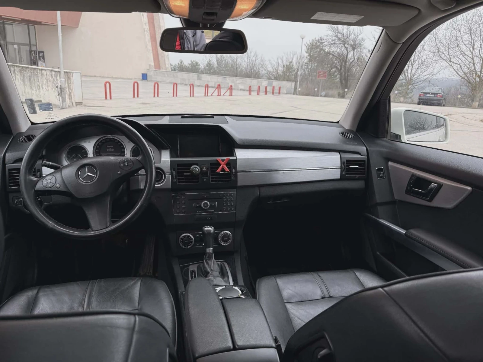 Mercedes-Benz CLK 220 4matic, снимка 10 - Автомобили и джипове - 54064464