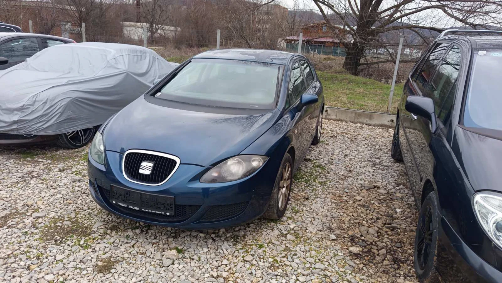 Seat Leon хечбек, снимка 4 - Автомобили и джипове - 54195372