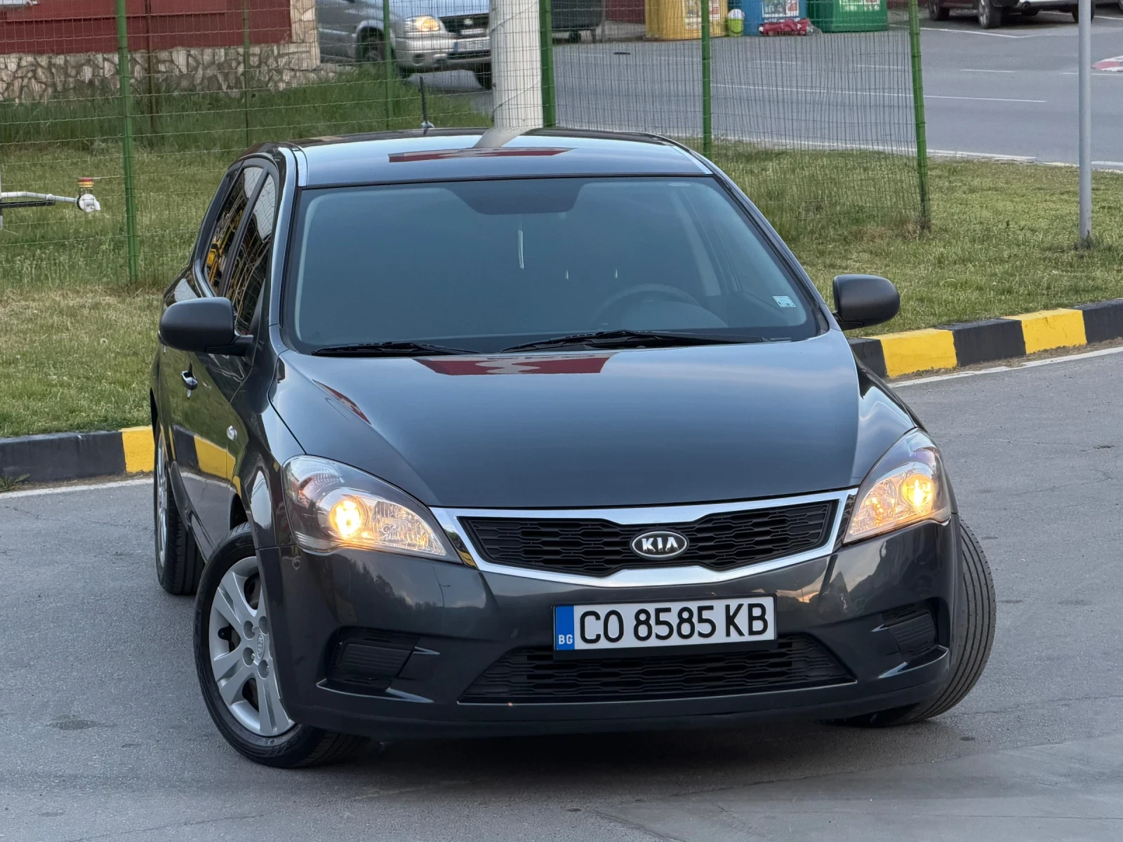 Kia Ceed 1.4 ГАЗ/БЕНЗИН 135000km, снимка 2 - Автомобили и джипове - 54338291