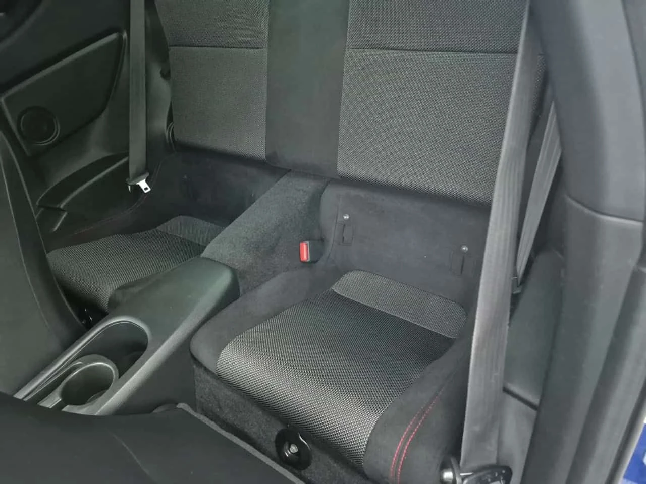 Subaru BRZ CARFAX/Cruise Control/Rear Wheel Drive, снимка 11 - Автомобили и джипове - 54425151