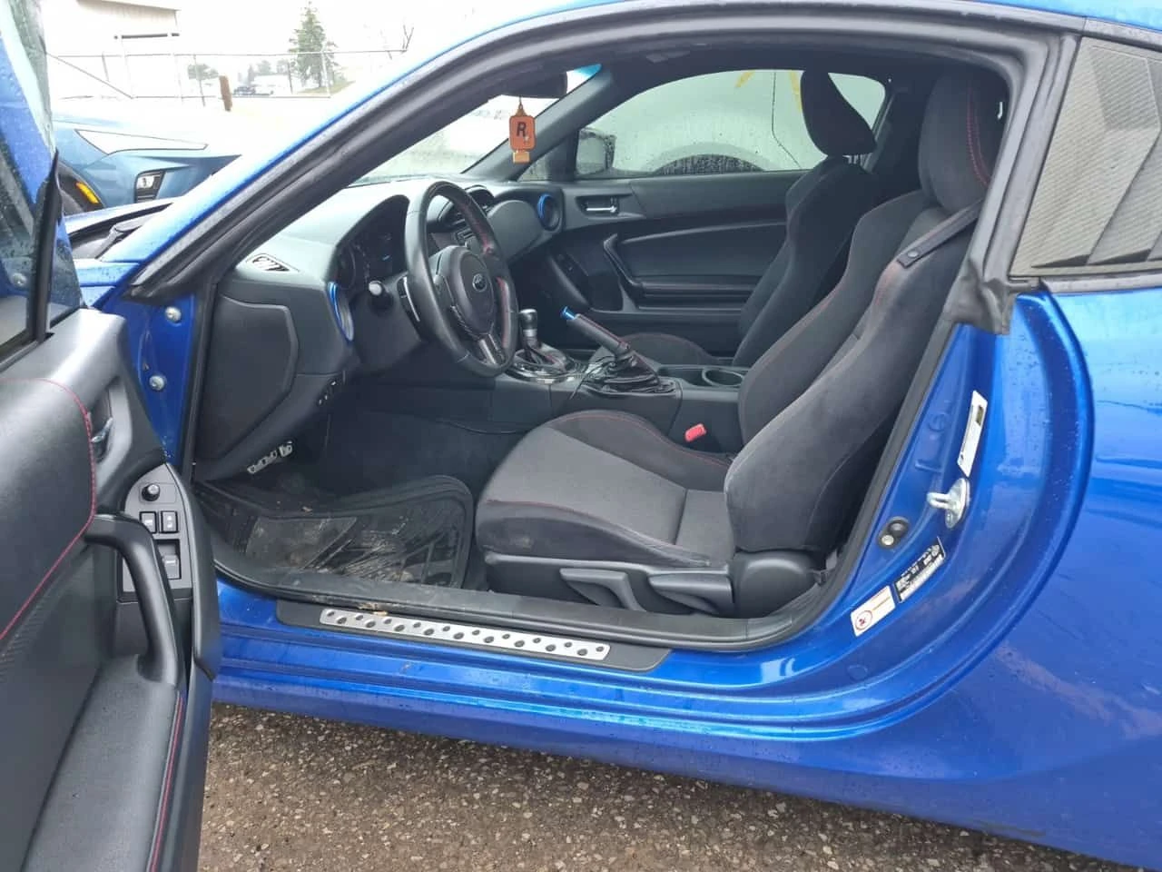 Subaru BRZ CARFAX/Cruise Control/Rear Wheel Drive, снимка 6 - Автомобили и джипове - 54425151