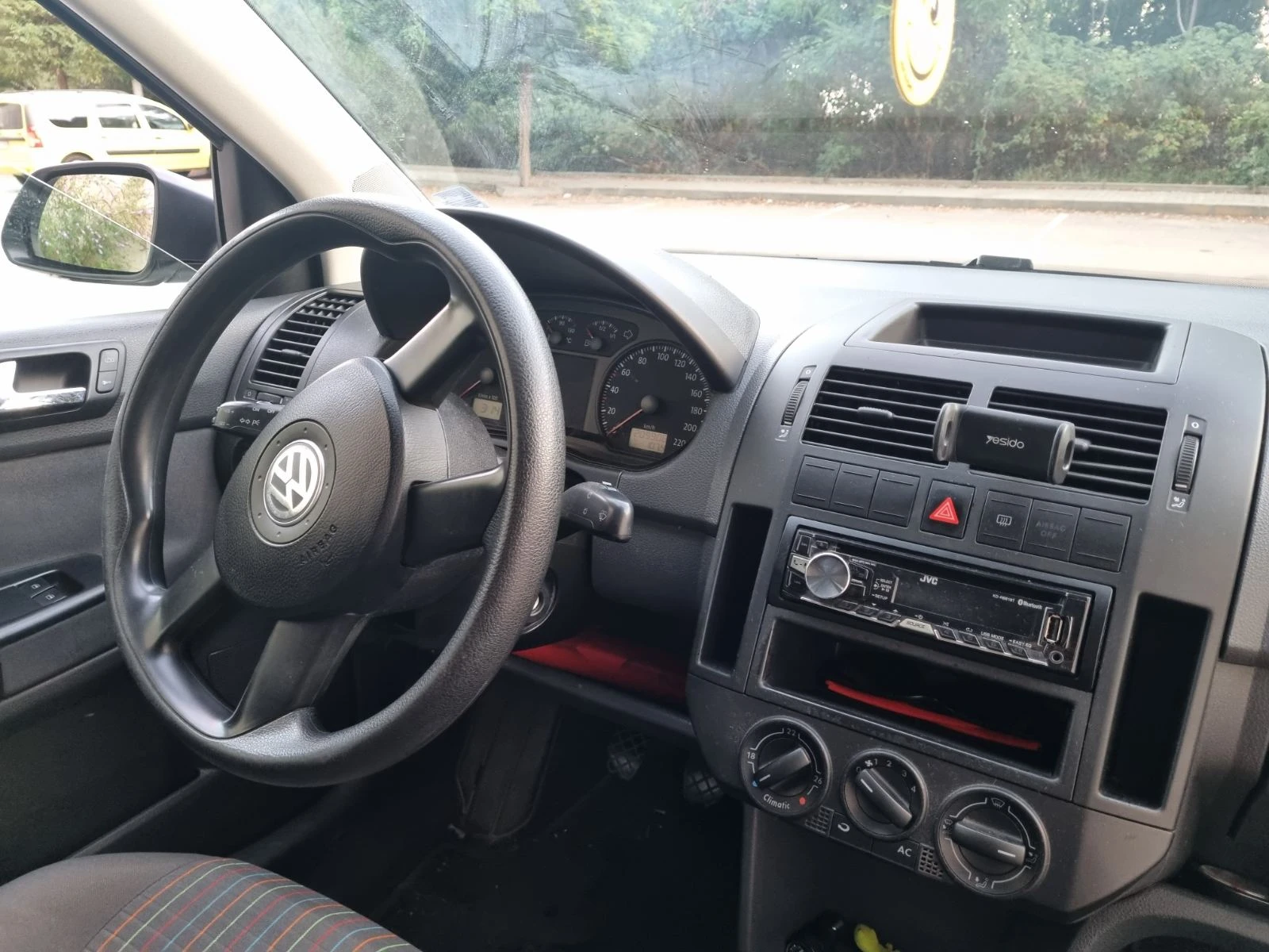 VW Polo 1.2, снимка 7 - Автомобили и джипове - 54573746