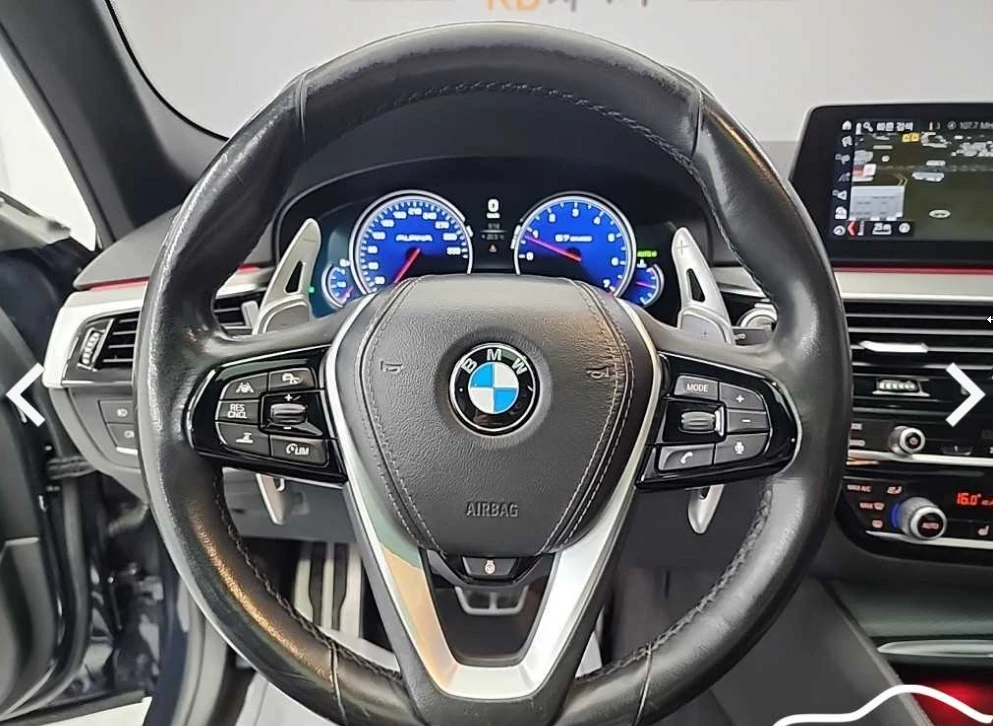 BMW 530 M-PK* 8ZF* HEAD-UP* AMBIENT* PANO* КРАЙНА ЦЕНА, снимка 4 - Автомобили и джипове - 54751110