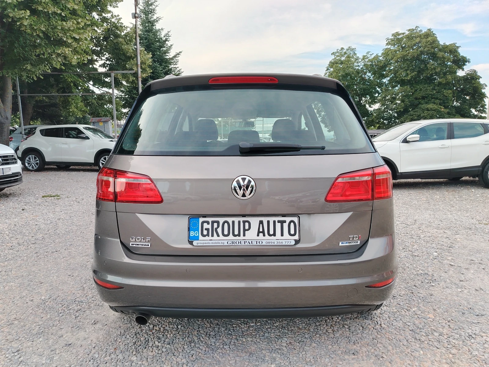 VW Sportsvan 1.6tdi-110к.с/КЛИМАТРОНИК/ПАРКТРОНИК/АВТОПИЛОТ!!! , снимка 6 - Автомобили и джипове - 55304679