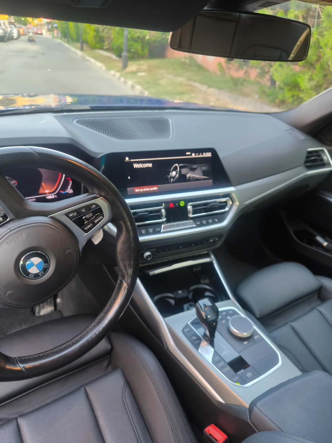BMW 330, снимка 10 - Автомобили и джипове - 55463991