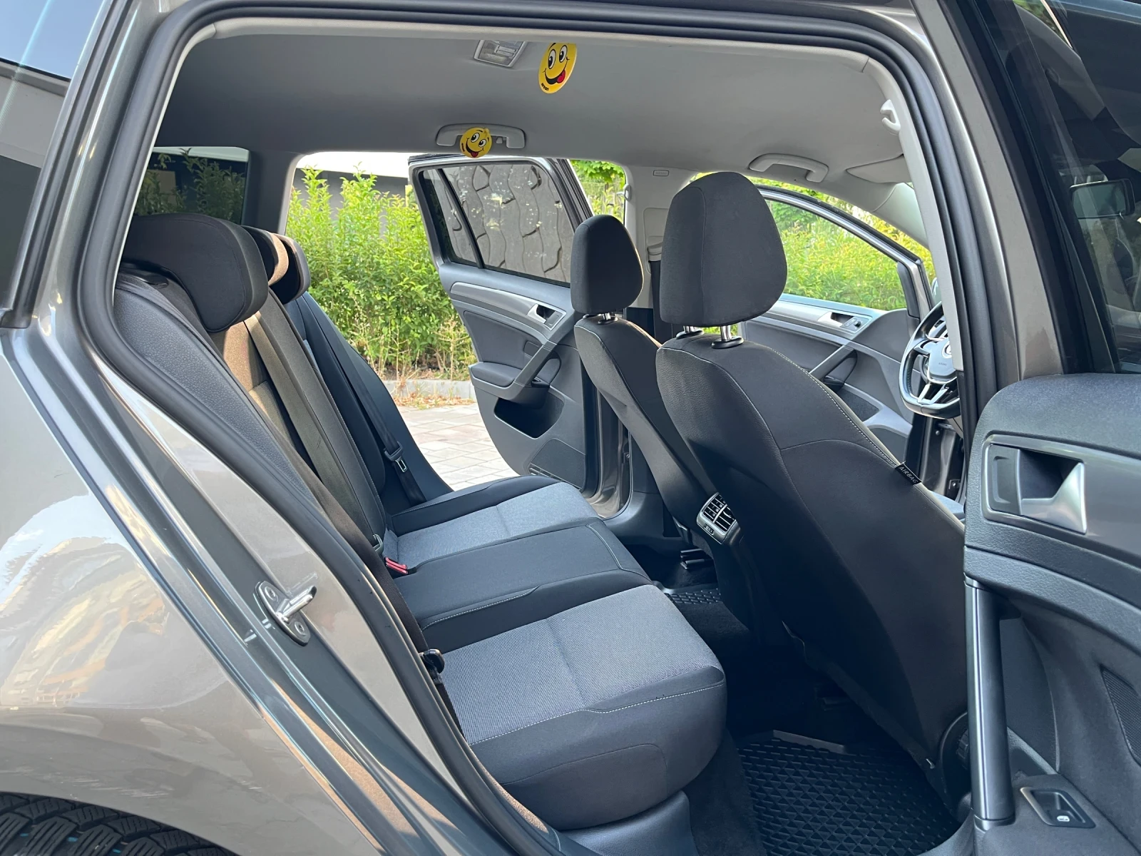 VW Golf Variant 1.6TDI/110/2016, снимка 15 - Автомобили и джипове - 55947366