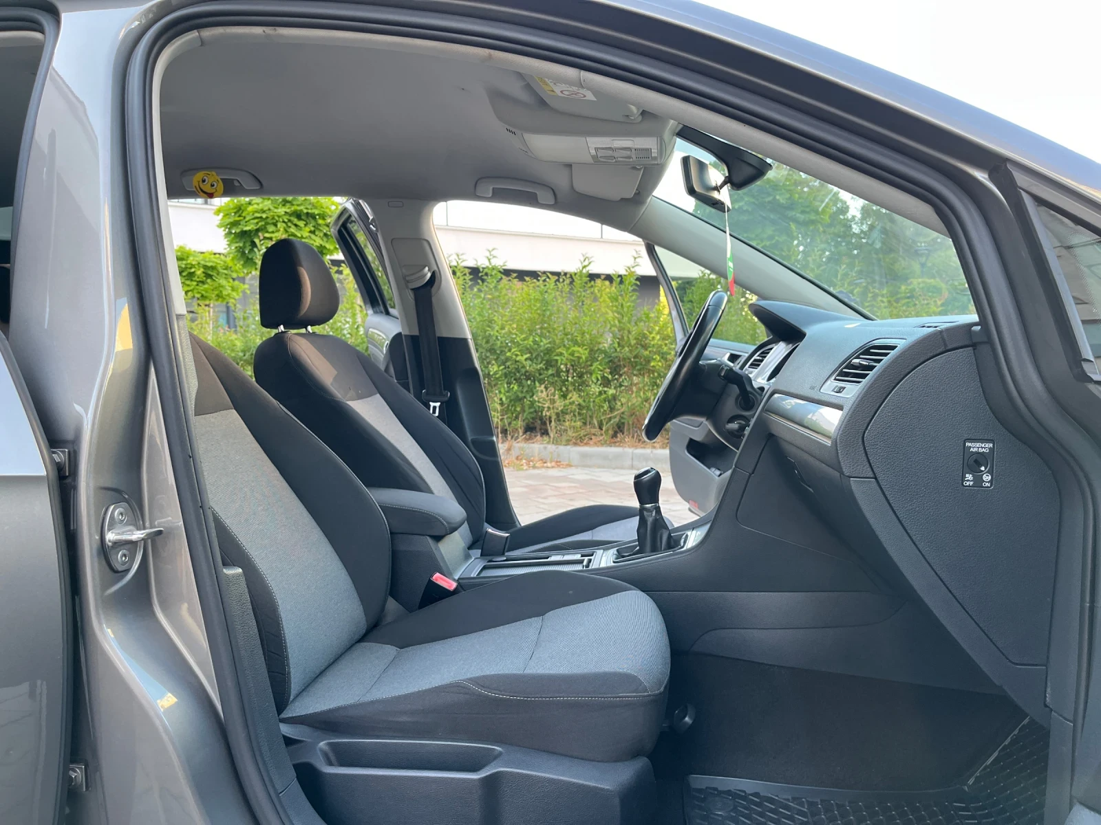 VW Golf Variant 1.6TDI/110/2016, снимка 13 - Автомобили и джипове - 55947366