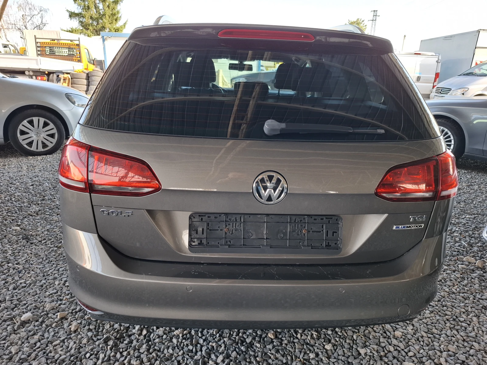 VW Golf 1.4 метан, снимка 5 - Автомобили и джипове - 56576450