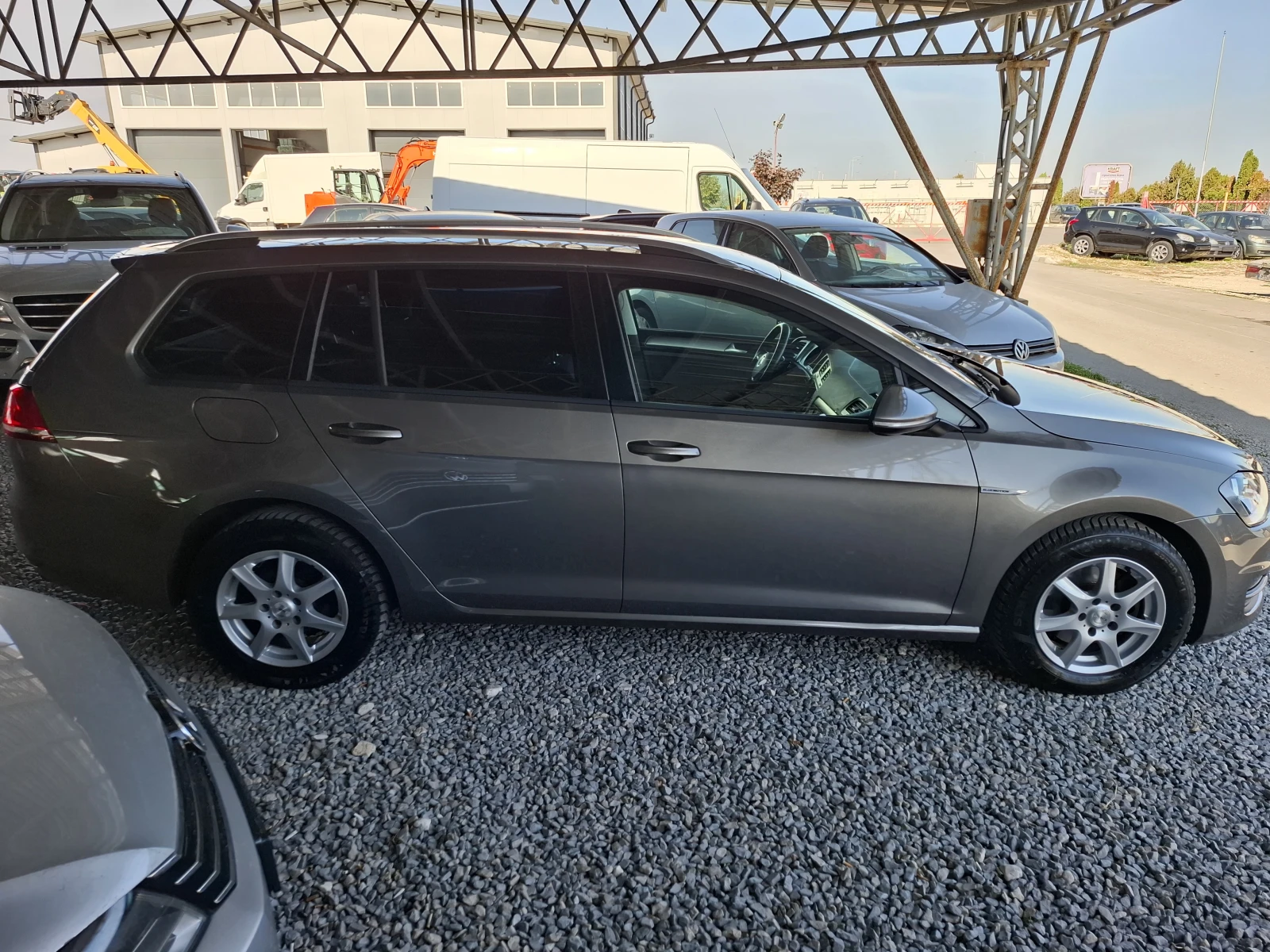 VW Golf 1.4 метан, снимка 6 - Автомобили и джипове - 56576450