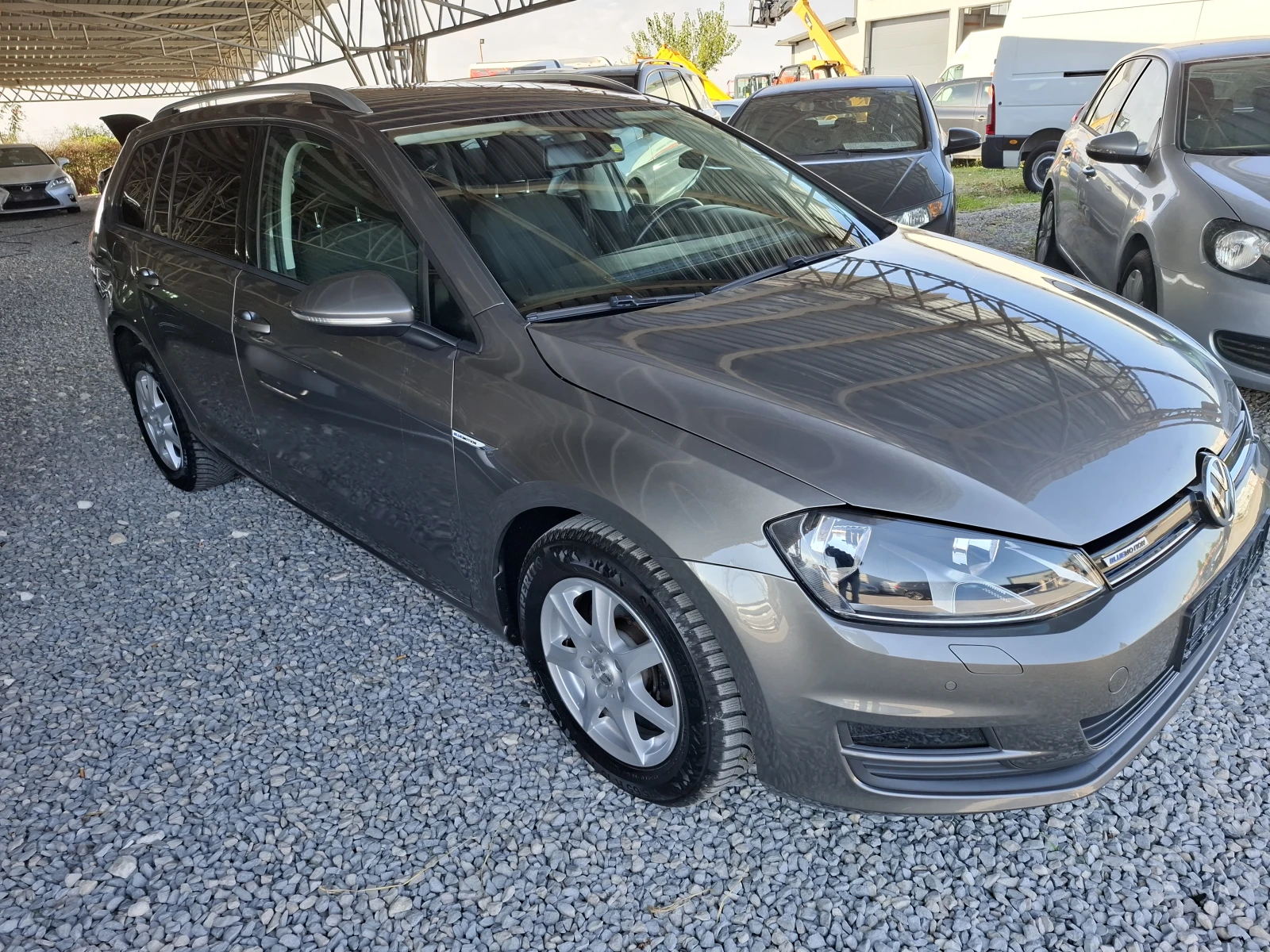 VW Golf 1.4 метан, снимка 2 - Автомобили и джипове - 56576450