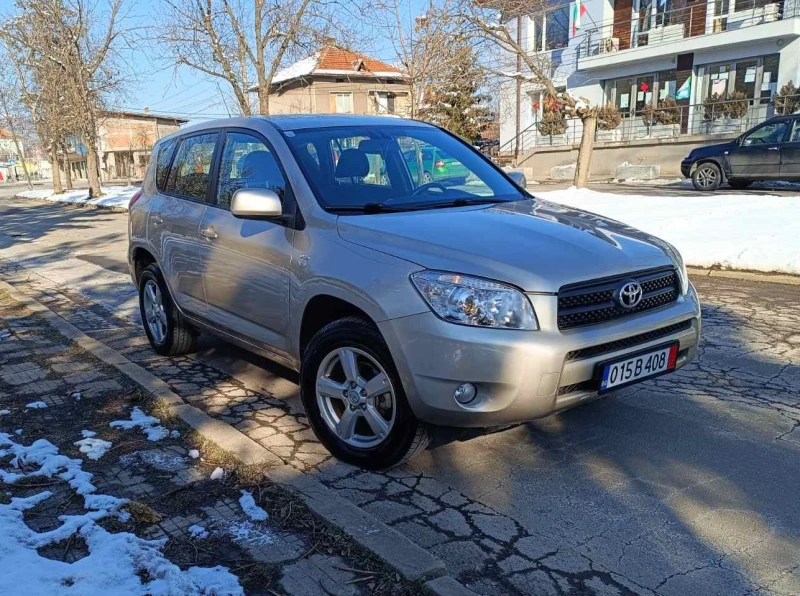 Toyota Rav4 2.2 D4D/136к.с/2006г., снимка 3 - Автомобили и джипове - 49210490