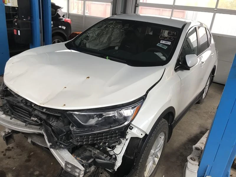 Honda Cr-v 1, 5 НА ЧАСТИ, снимка 2 - Автомобили и джипове - 36506472