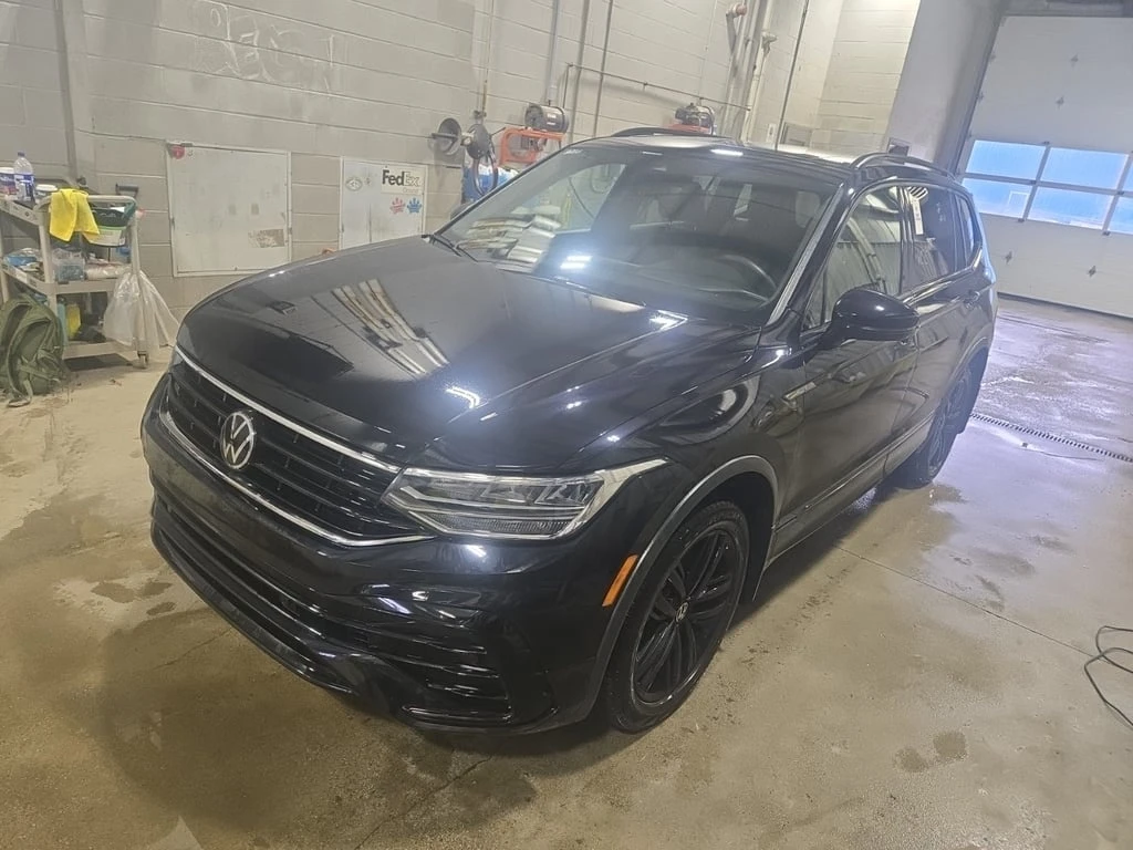 VW Tiguan * COMFORTLINE R LINE B * CARFAX * ЦЕНА ДО БГ, снимка 1