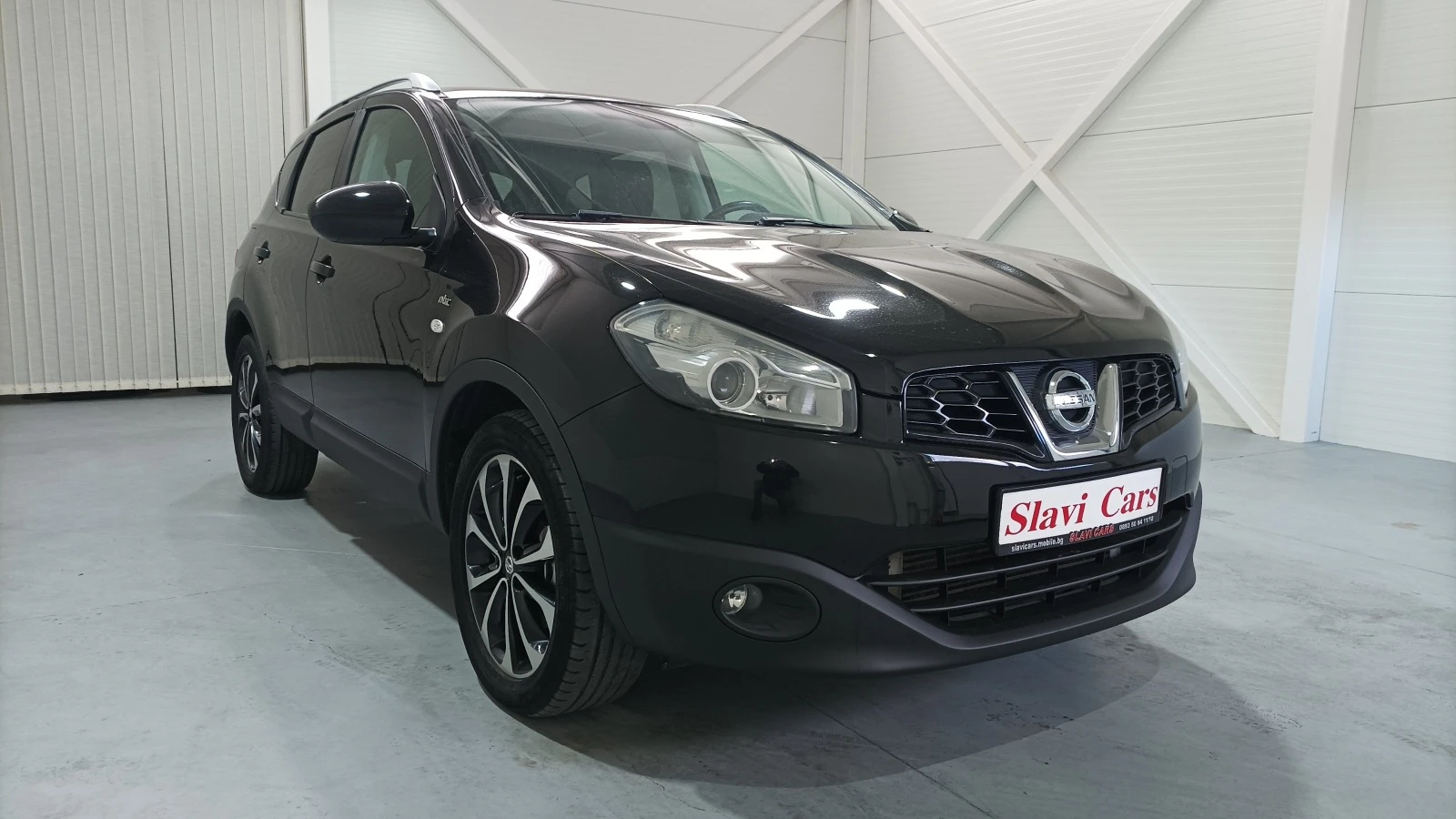 Nissan Qashqai 2.0 d 4x4 Automatic - изображение 3