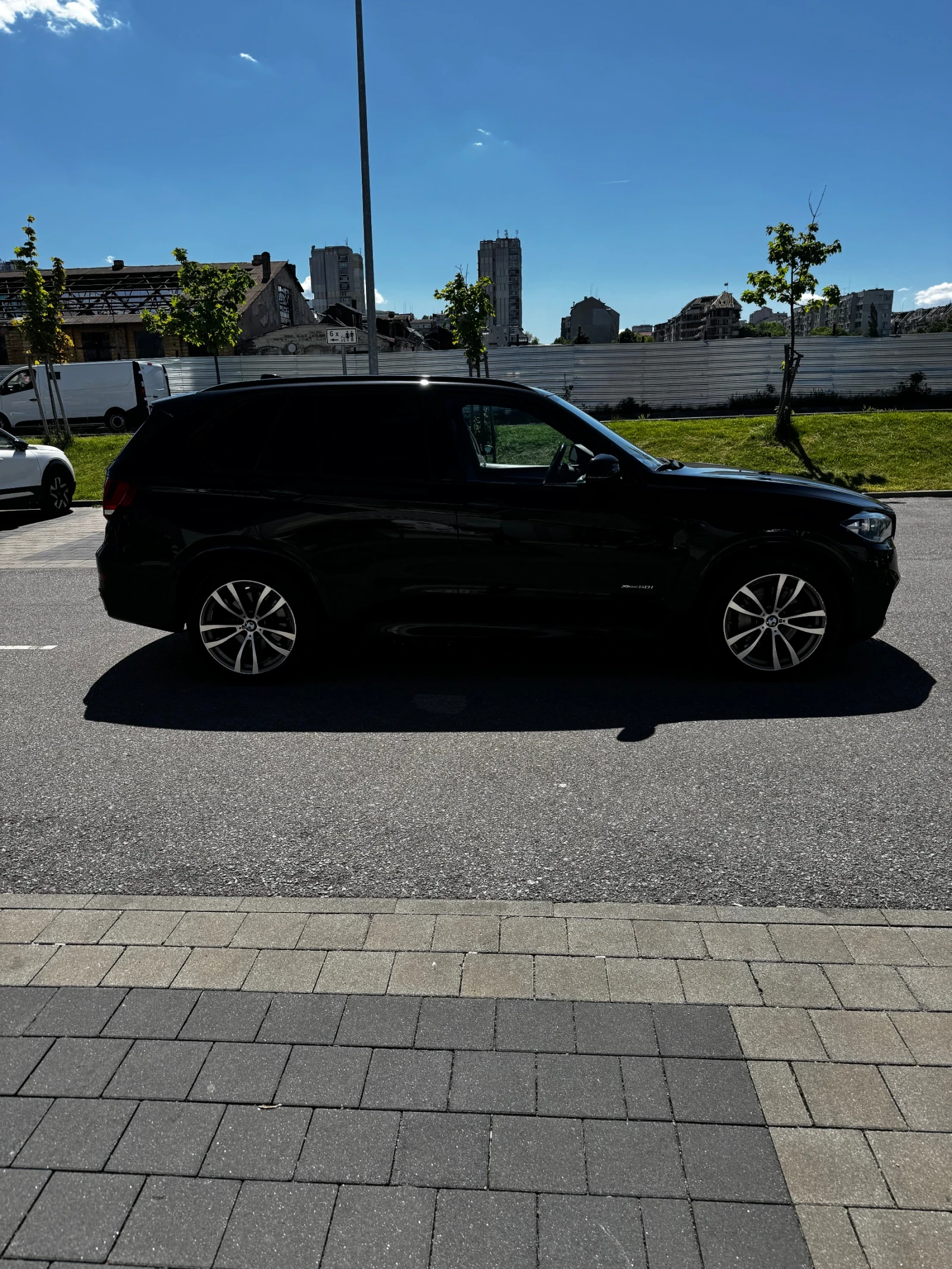 BMW X5  - изображение 5