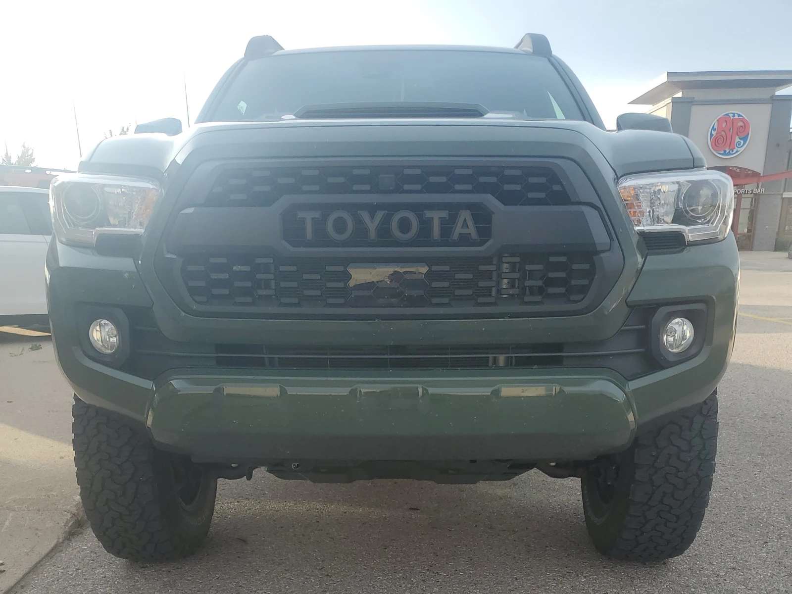 Toyota Tacoma 4x4* ВИДЕО НА МОТОР* CARFAX* БЕЗ ПЪРВОНАЧАЛНА - изображение 4