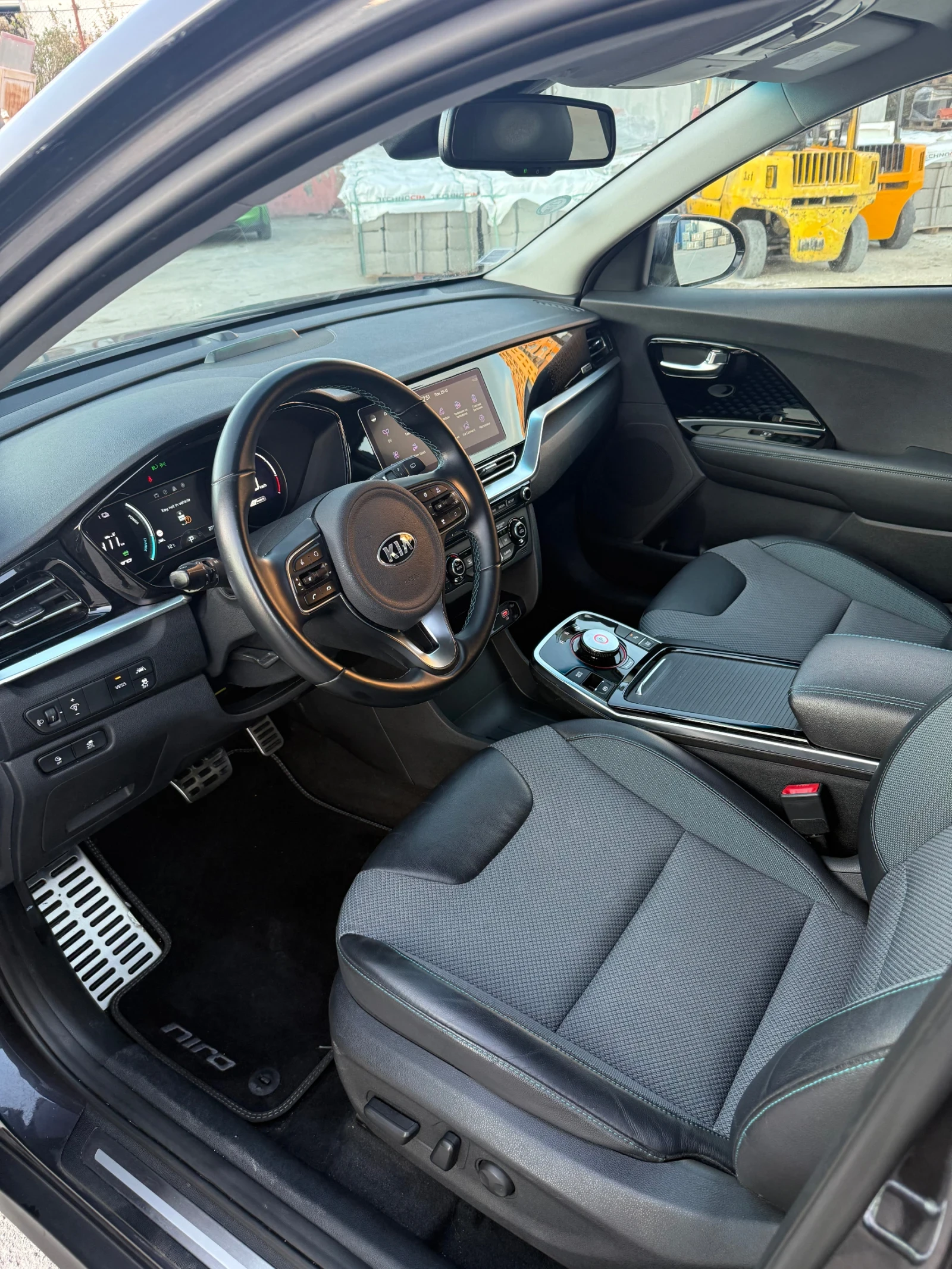 Kia Niro 64 kWh 27 000км. - изображение 8