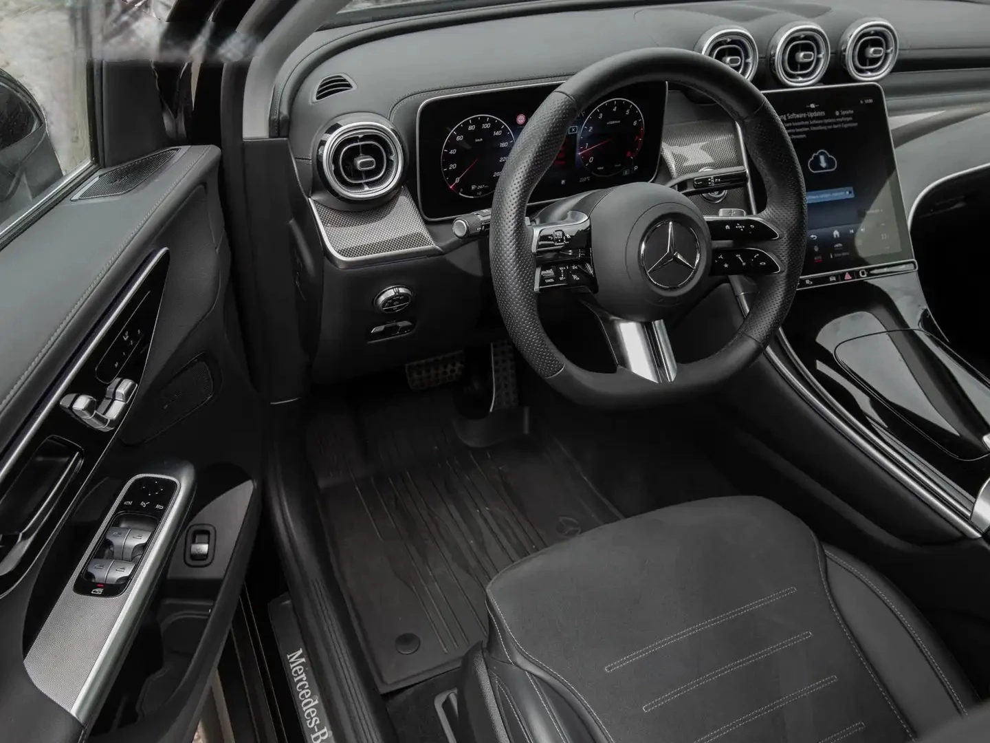 Mercedes-Benz GLC 200 Coupe AMG Line 4Matic - изображение 5