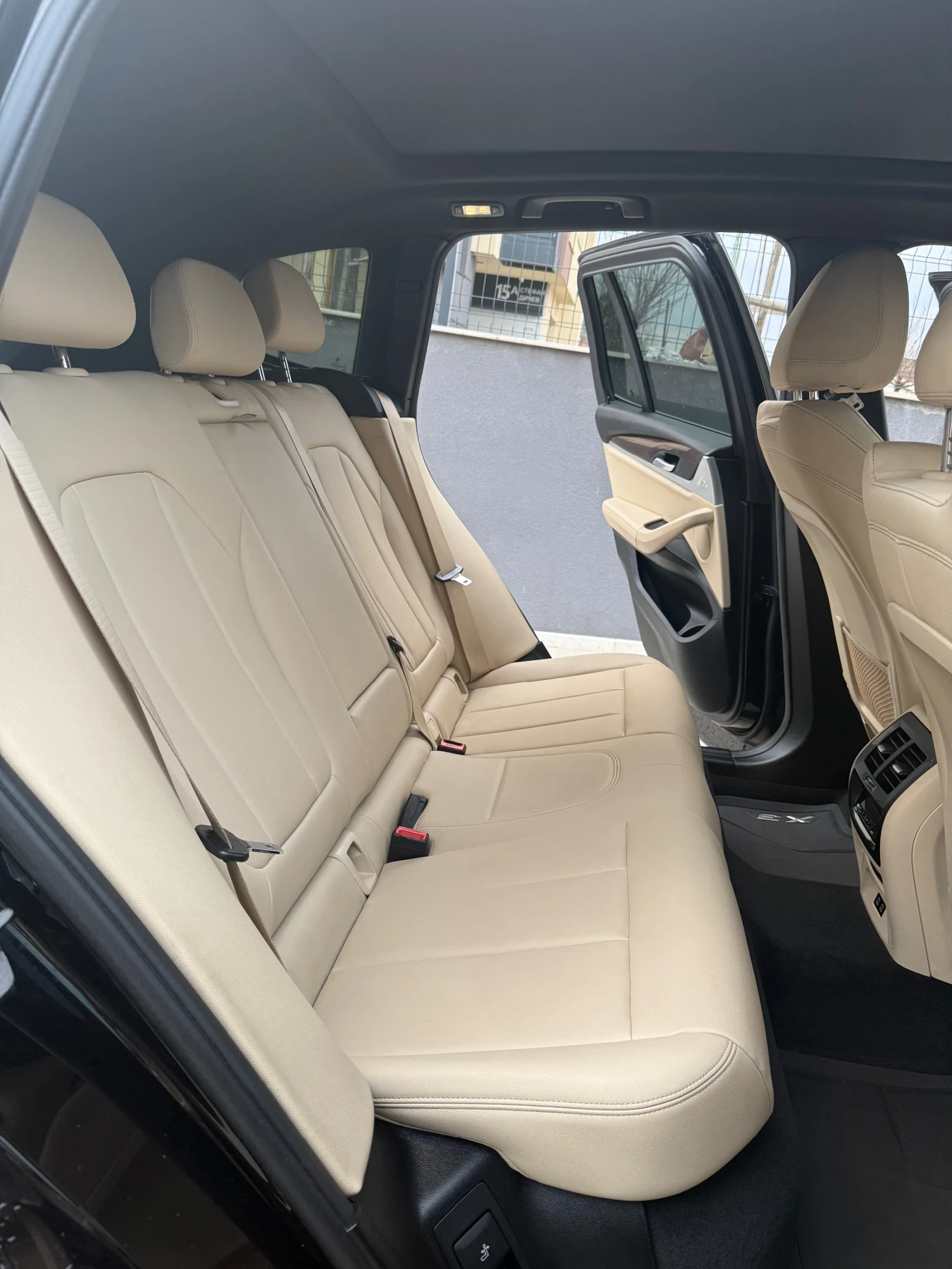 BMW X3, снимка 12 - Автомобили и джипове - 53850364