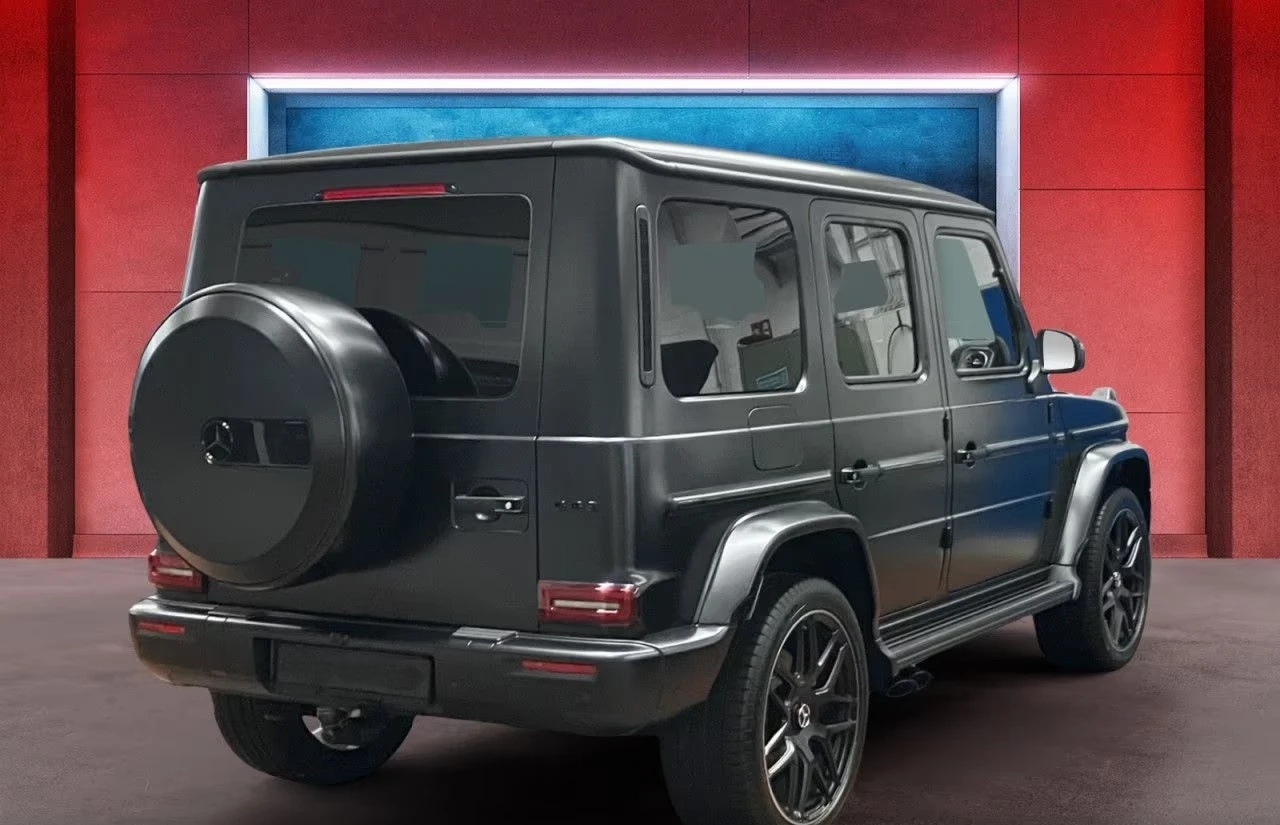 Mercedes-Benz G 63 AMG FACELIFT/ACTIVE RIDE/MANUFAKTUR/BURM/NIGHT/KEYLESS, снимка 6 - Автомобили и джипове - 54039299
