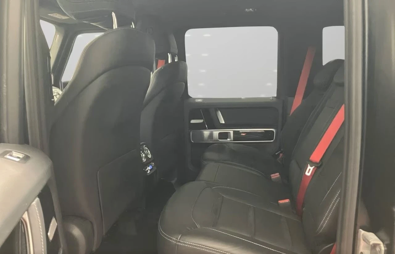 Mercedes-Benz G 63 AMG FACELIFT/ACTIVE RIDE/MANUFAKTUR/BURM/NIGHT/KEYLESS, снимка 12 - Автомобили и джипове - 54039299