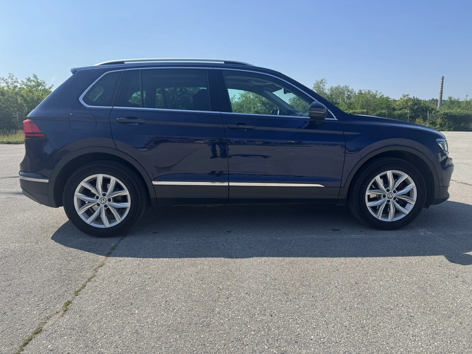 VW Tiguan Highline 4Motion, снимка 6 - Автомобили и джипове - 54771290