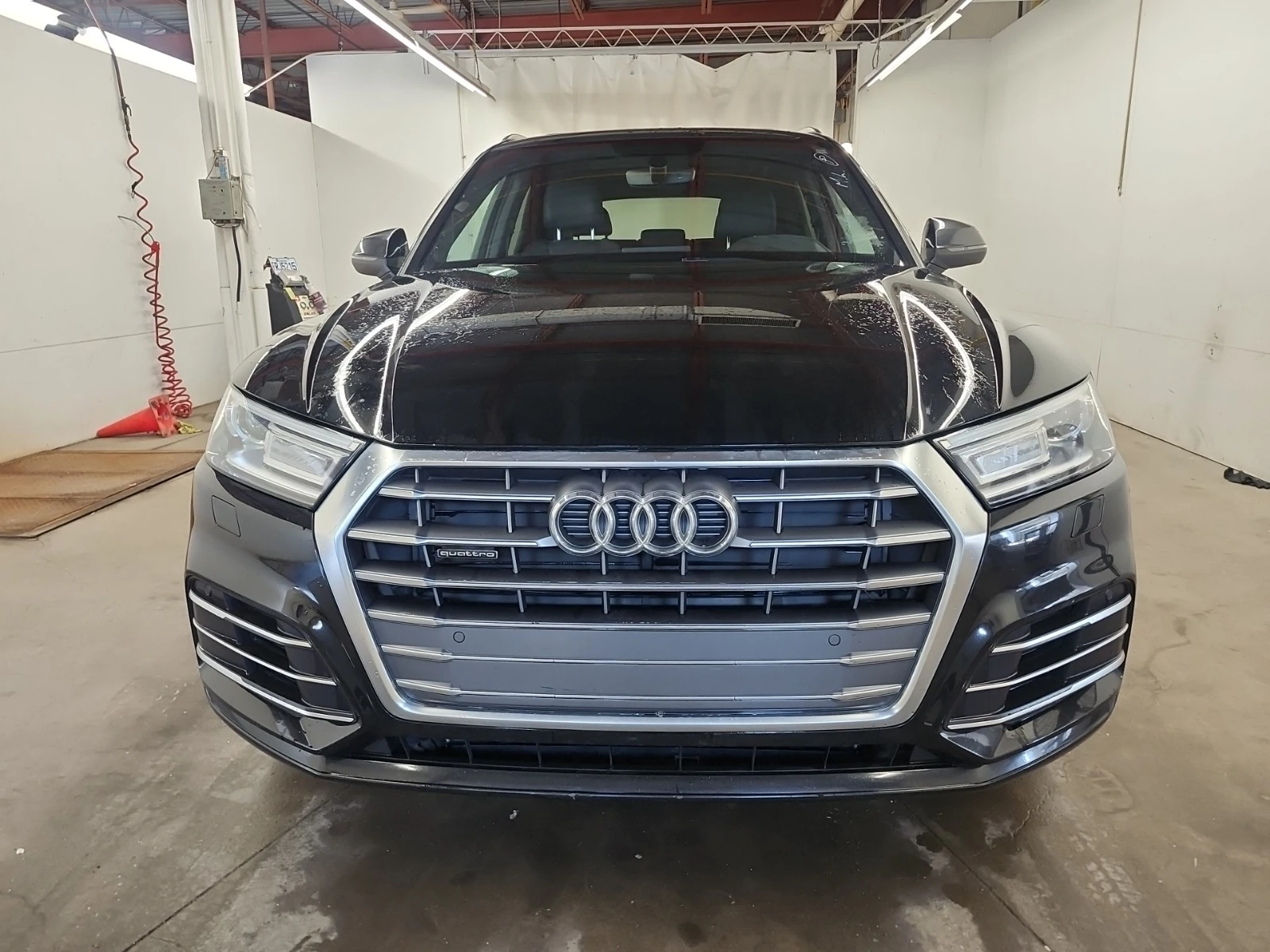 Audi Q5 PROGRESSIV, снимка 3 - Автомобили и джипове - 54721324