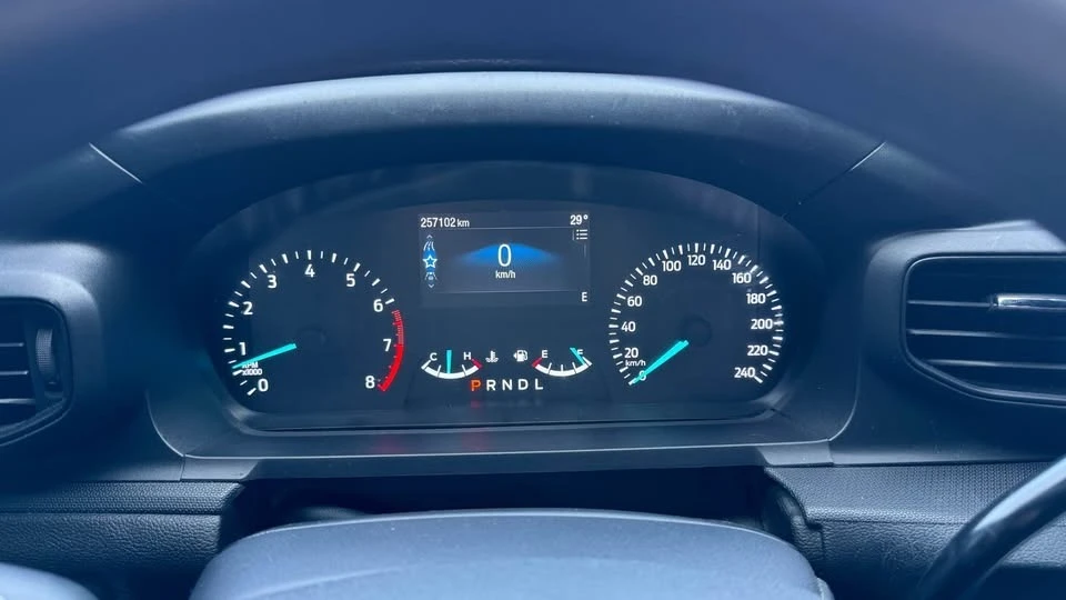 Ford Explorer * CAR PLAY * МЪРТВА ТОЧКА * 4X4 * , снимка 8 - Автомобили и джипове - 55493294