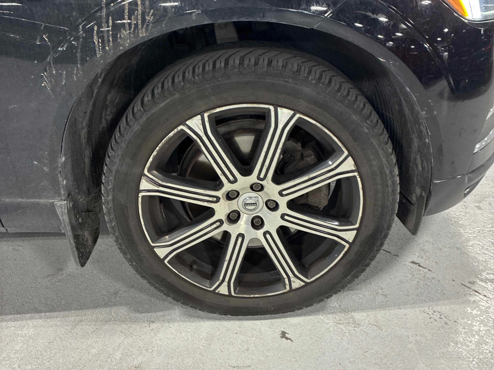 Volvo XC60 * Inscription * CARFAX * ЦЕНА ДО БГ, снимка 13 - Автомобили и джипове - 55804391