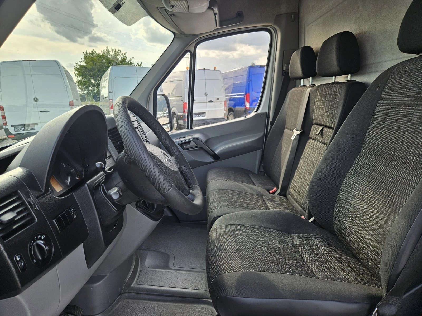 Mercedes-Benz Sprinter 316 ХЛАДИЛЕН - изображение 9