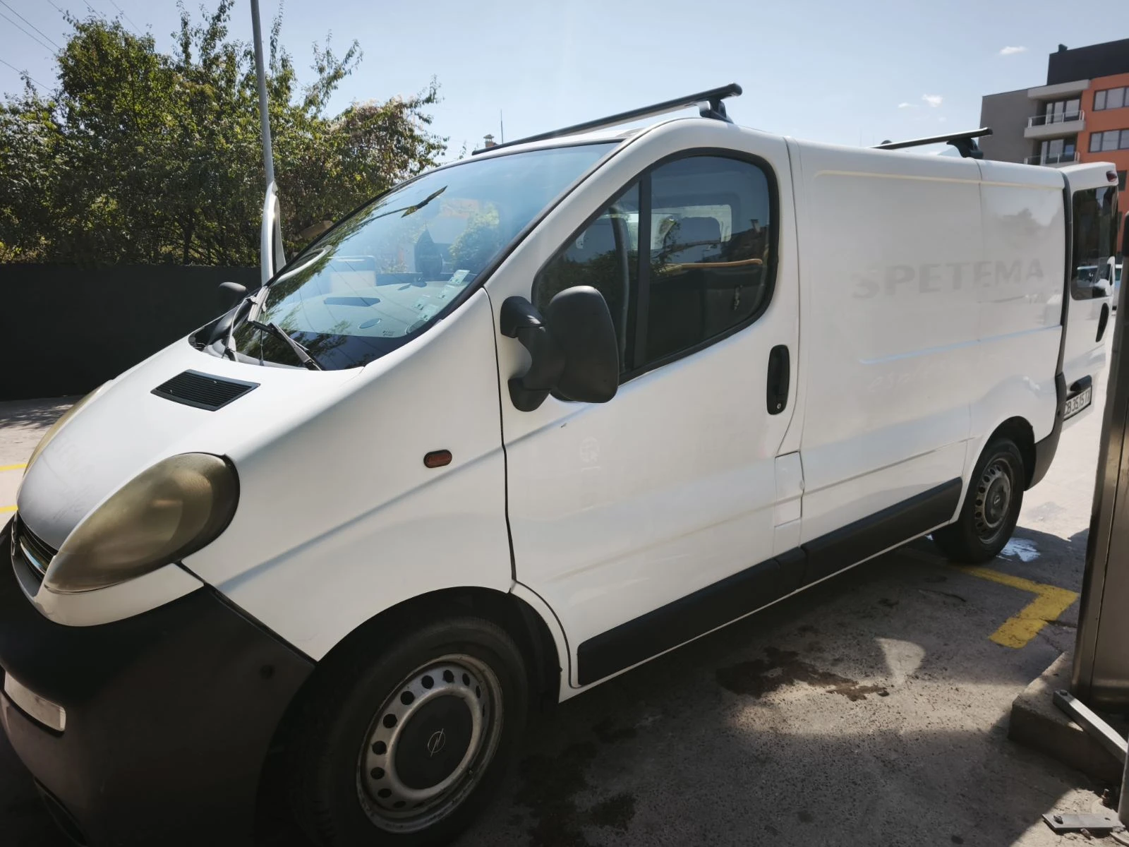 Opel Vivaro 1.9, снимка 14 - Бусове и автобуси - 55957842