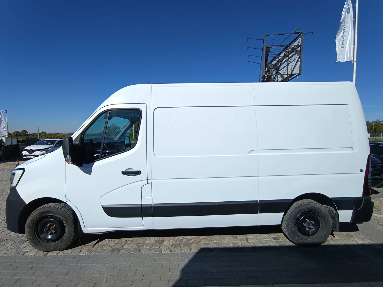 Renault Master 2.3dCi/ 135к.с./ L2H2, снимка 7 - Бусове и автобуси - 56360141