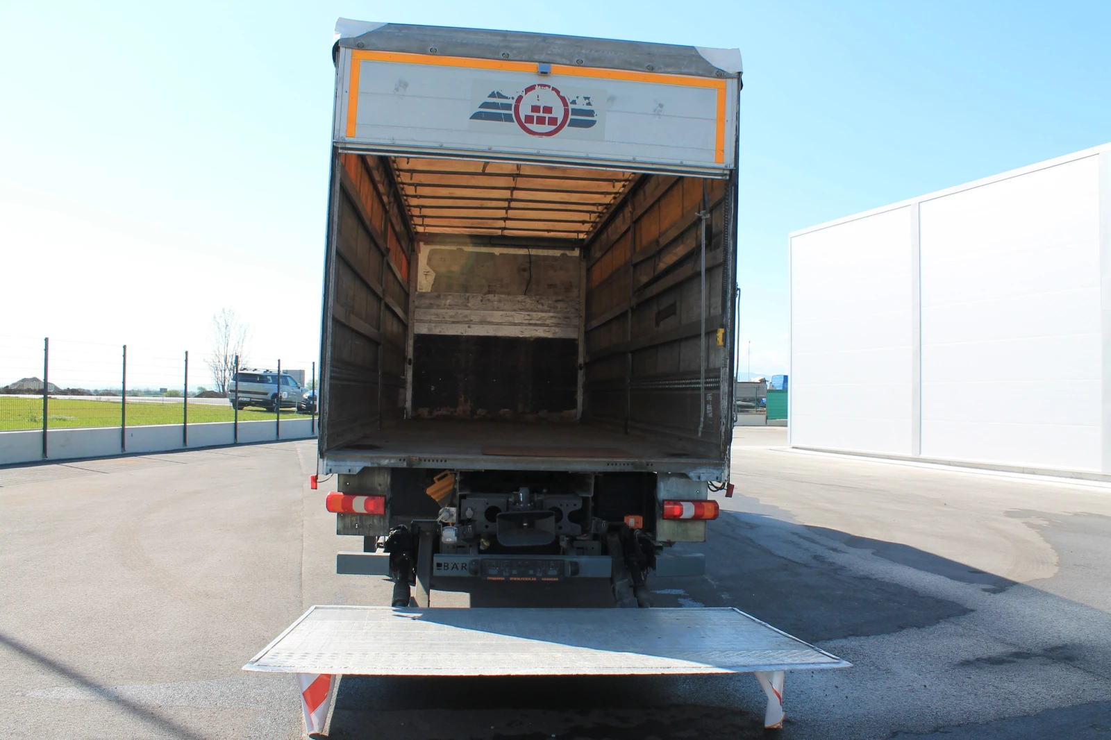 Mercedes-Benz Actros 1845  Падащ борд Cargolift , снимка 11 - Камиони - 54053074