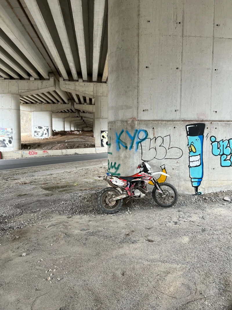 Beta Rr стартер, 200км след основен, снимка 2 - Мотоциклети и мототехника - 52487137