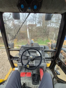 Багер Cat 438B 4x4, снимка 4