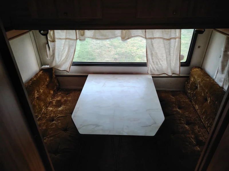 Каравана Sea Club man 525, снимка 12 - Каравани и кемпери - 52798577