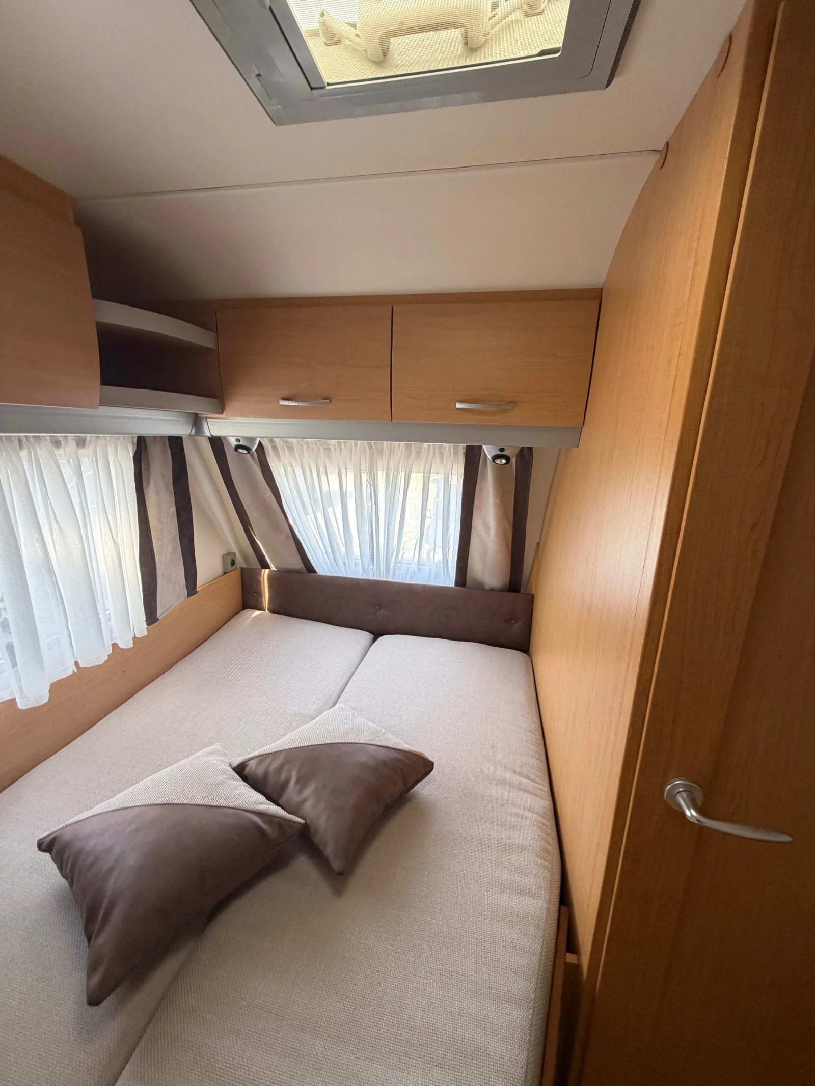 Каравана Knaus Sudvind 400 - изображение 4