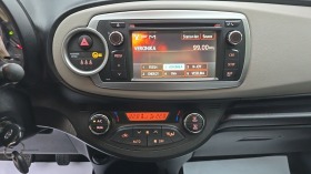 Toyota Yaris 1.0i VVTi Навигация Камера , снимка 14