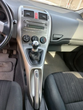 Toyota Auris 1.6, снимка 7