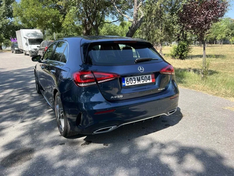 Mercedes-Benz A 250 Всички екстри. , снимка 11 - Автомобили и джипове - 46363005