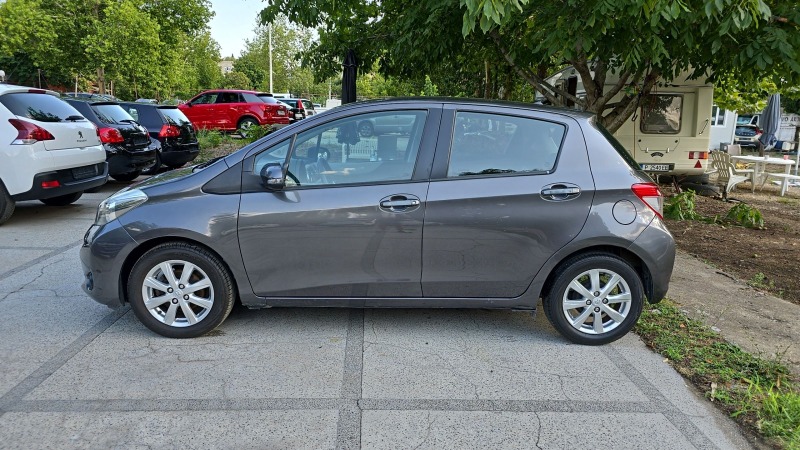 Toyota Yaris 1.0i VVTi Навигация Камера , снимка 7 - Автомобили и джипове - 46696883