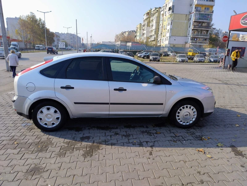 Ford Focus, снимка 3 - Автомобили и джипове - 47918780