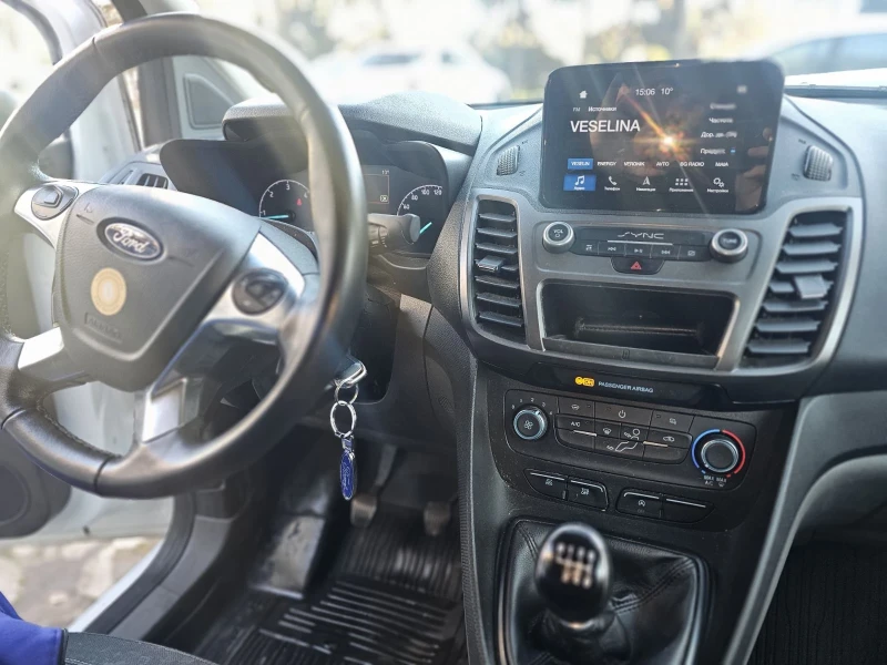 Ford Connect 1.5TDCI, снимка 12 - Автомобили и джипове - 48393048