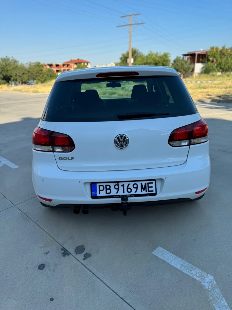 VW Golf, снимка 4 - Автомобили и джипове - 51008358